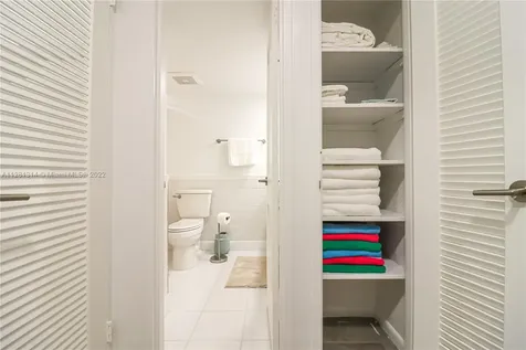 5161 Collins Avenue Miami Beach FL 33140