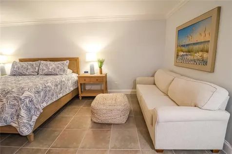 5161 Collins Avenue Miami Beach FL 33140