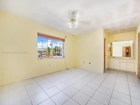 12014 SW 208th Terrace Miami FL 33177