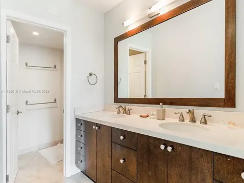 155 Ocean Lane Drive Key Biscayne FL 33149