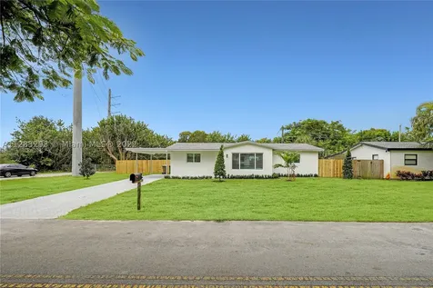 5200 SW 57th Court Davie FL 33314