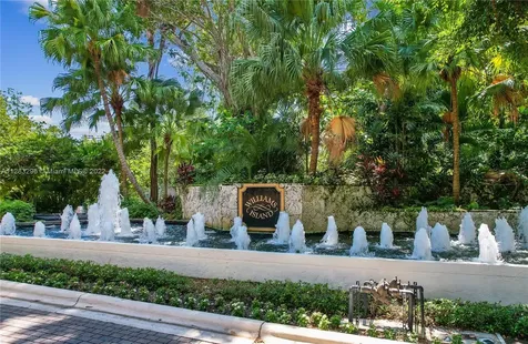 2800 Island Boulevard Aventura FL 33160