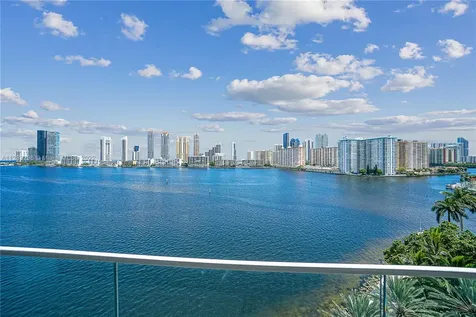 2800 Island Boulevard Aventura FL 33160