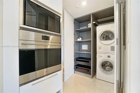 2800 Island Boulevard Aventura FL 33160