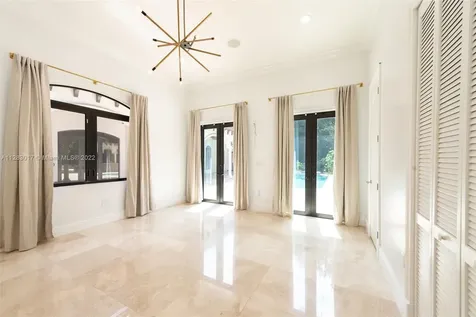 7010 SW 71st Court Miami FL 33143