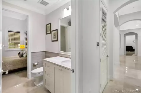7010 SW 71st Court Miami FL 33143