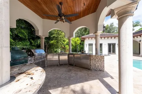 7010 SW 71st Court Miami FL 33143