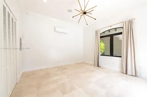 7010 SW 71st Court Miami FL 33143