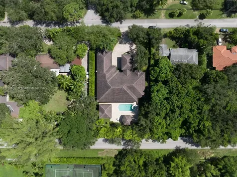 7010 SW 71st Court Miami FL 33143