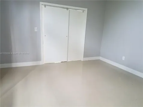 1737 Dewey Street Hollywood FL 33020