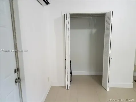 1737 Dewey Street Hollywood FL 33020