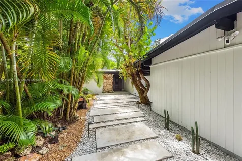 7950 SW 125th Street Pinecrest FL 33156