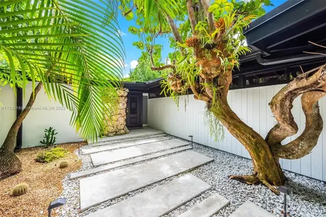 7950 SW 125th Street Pinecrest FL 33156