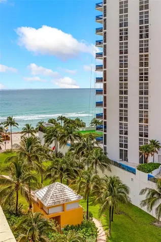 19201 Collins Avenue Sunny Isles Beach FL 33160