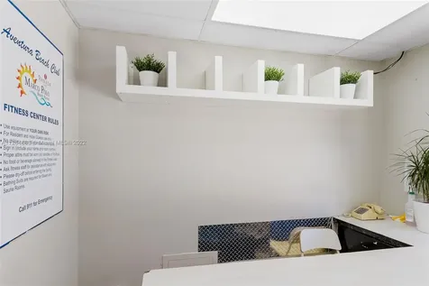 19201 Collins Avenue Sunny Isles Beach FL 33160