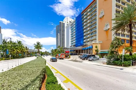 19201 Collins Avenue Sunny Isles Beach FL 33160