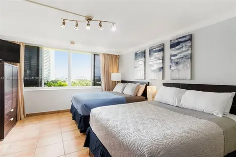 19201 Collins Avenue Sunny Isles Beach FL 33160