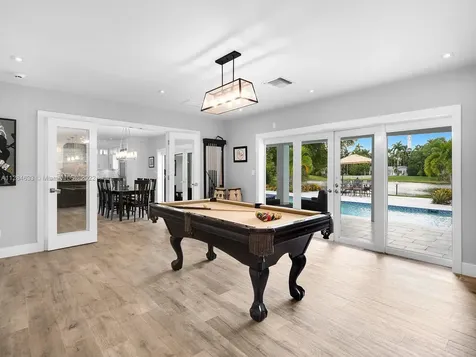 13500 SW 70th Avenue Pinecrest FL 33156