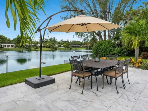13500 SW 70th Avenue Pinecrest FL 33156
