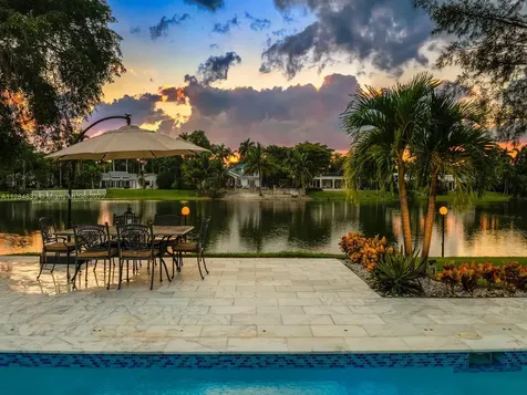 13500 SW 70th Avenue Pinecrest FL 33156