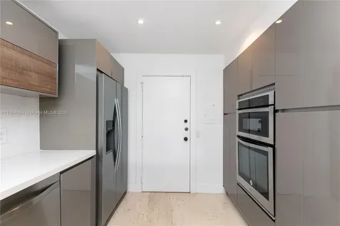2 Grove Isle Drive Miami FL 33133