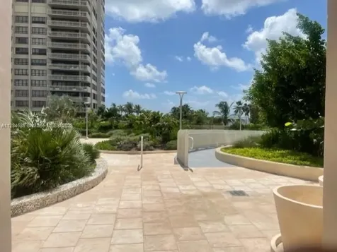 2 Grove Isle Drive Miami FL 33133