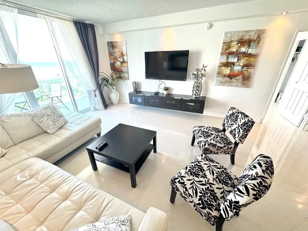 3901 S Ocean Drive Hollywood FL 33019