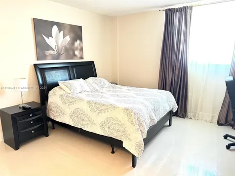 3901 S Ocean Drive Hollywood FL 33019