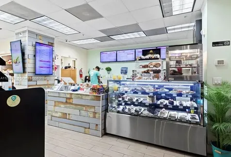 3901 S Ocean Drive Hollywood FL 33019