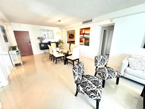 3901 S Ocean Drive Hollywood FL 33019