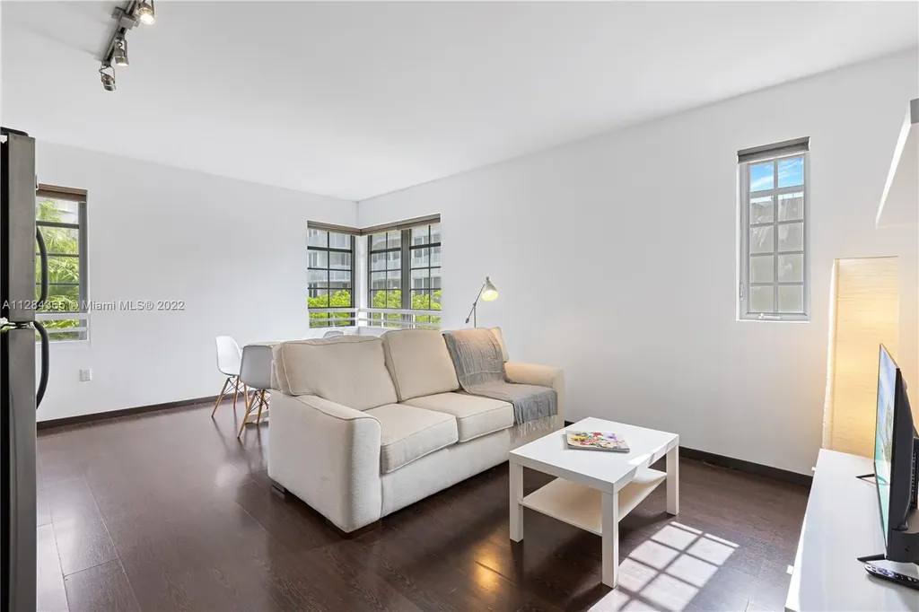 435 21st Street Miami Beach FL 33139