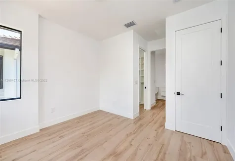 6654-6650 SW 84th Street Miami FL 33143