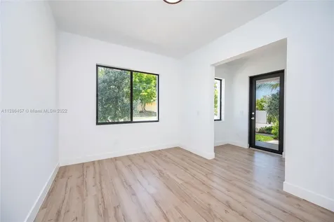 6654-6650 SW 84th Street Miami FL 33143