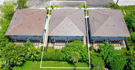 6654-6650 SW 84th Street Miami FL 33143