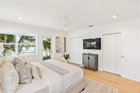 450 NE 105th Street Miami Shores FL 33138