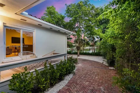 450 NE 105th Street Miami Shores FL 33138