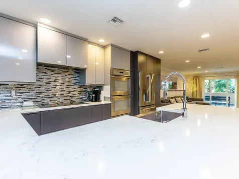 4864 Sheridan Street Hollywood FL 33021