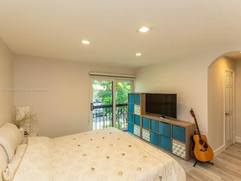 4864 Sheridan Street Hollywood FL 33021