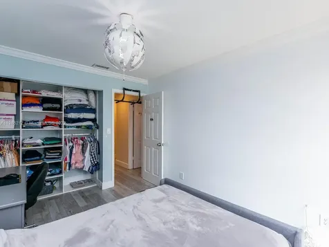 4864 Sheridan Street Hollywood FL 33021