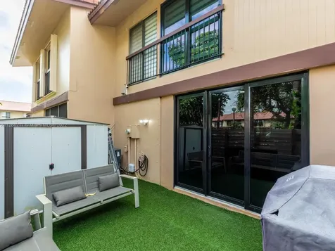 4864 Sheridan Street Hollywood FL 33021
