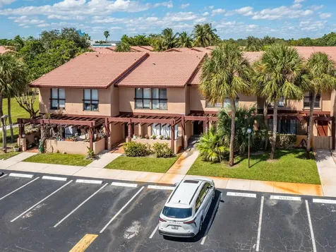 4864 Sheridan Street Hollywood FL 33021