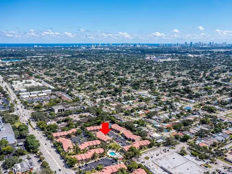 4864 Sheridan Street Hollywood FL 33021