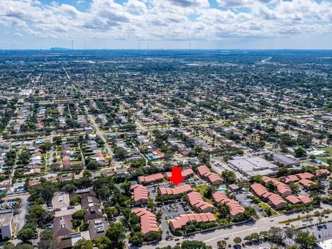 4864 Sheridan Street Hollywood FL 33021