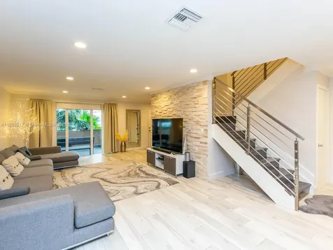 4864 Sheridan Street Hollywood FL 33021