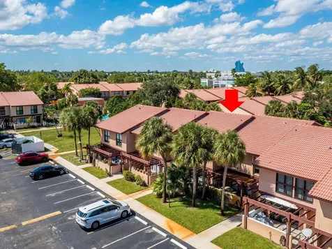 4864 Sheridan Street Hollywood FL 33021
