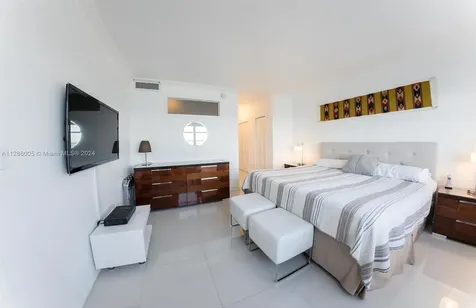 5601 Collins Avenue Miami Beach FL 33140