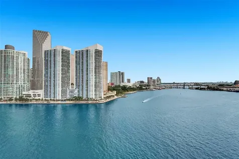 848 Brickell Key Drive Miami FL 33131