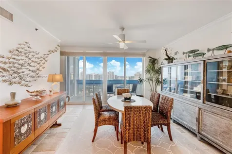 19111 Collins Avenue Sunny Isles Beach FL 33160