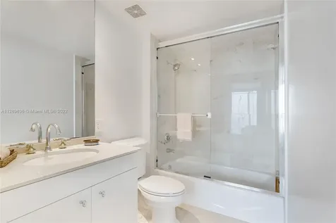 19111 Collins Avenue Sunny Isles Beach FL 33160