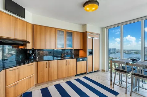 19111 Collins Avenue Sunny Isles Beach FL 33160